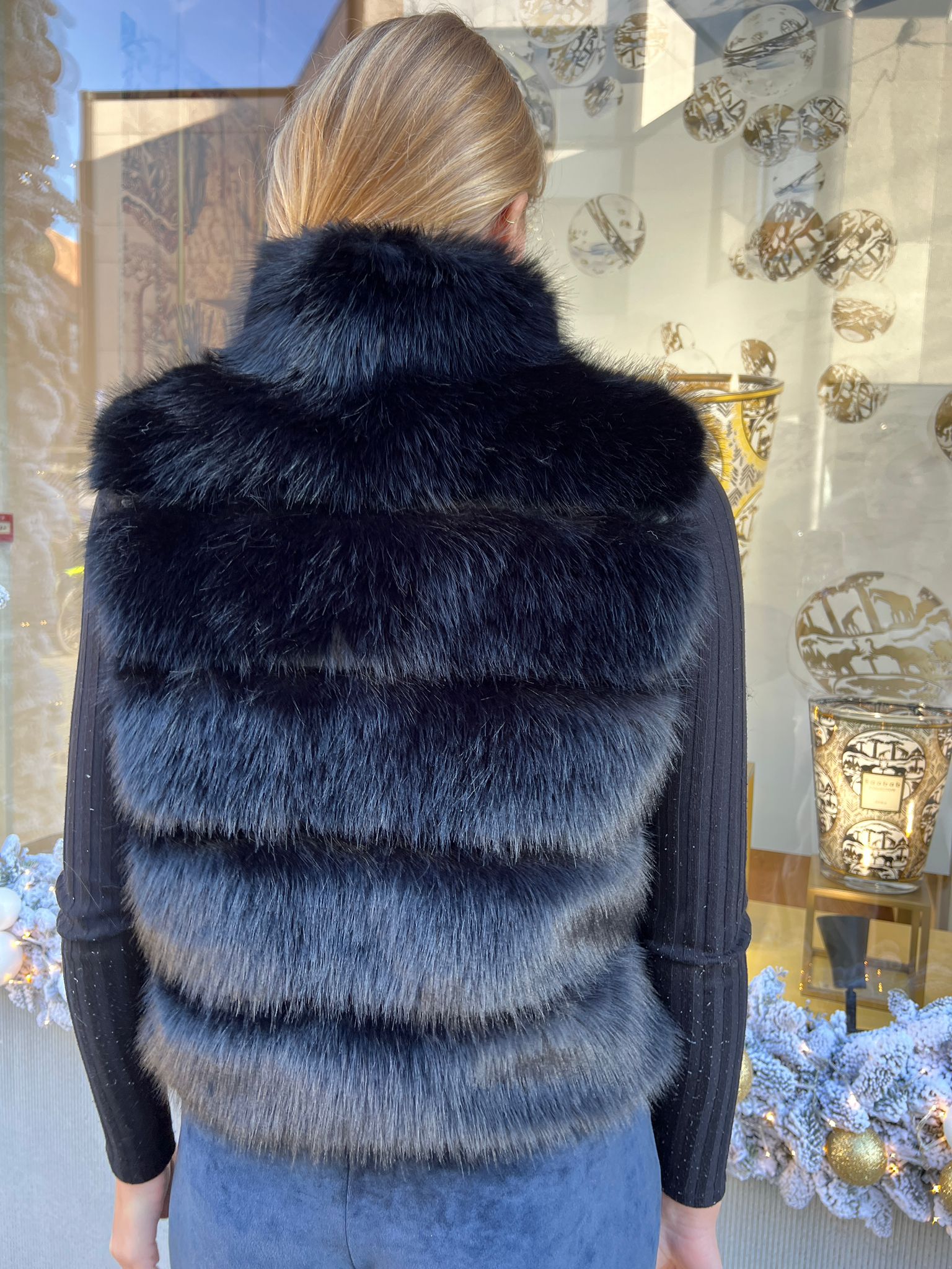 Image Chloe vest faux fur zwart