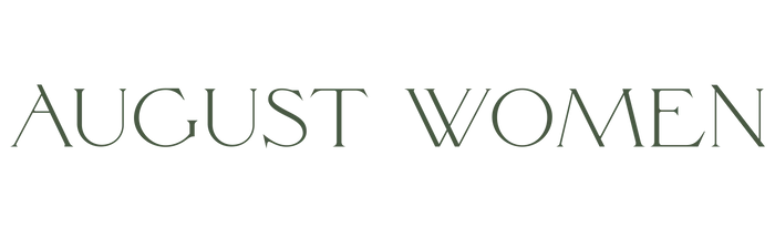 Logo August resort wear